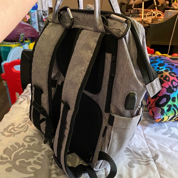 Diaper bag - Picture 2 of 8